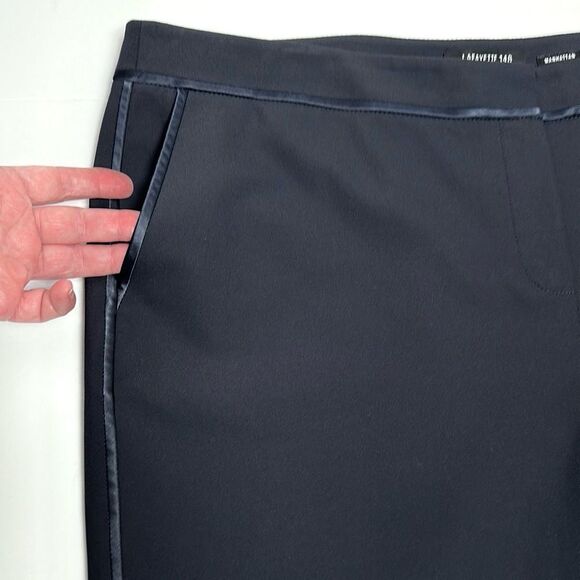 Lafayette 148 Crop Pants Manhattan Step Hem Navy Blue Color Pockets sz 16 - Picture 7 of 13
